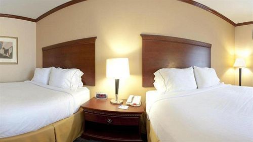 Holiday Inn Express Hotel And Suites Falfurrias Luaran gambar