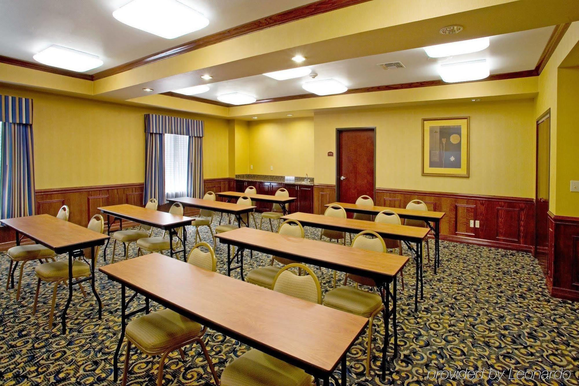 Holiday Inn Express Hotel And Suites Falfurrias Luaran gambar